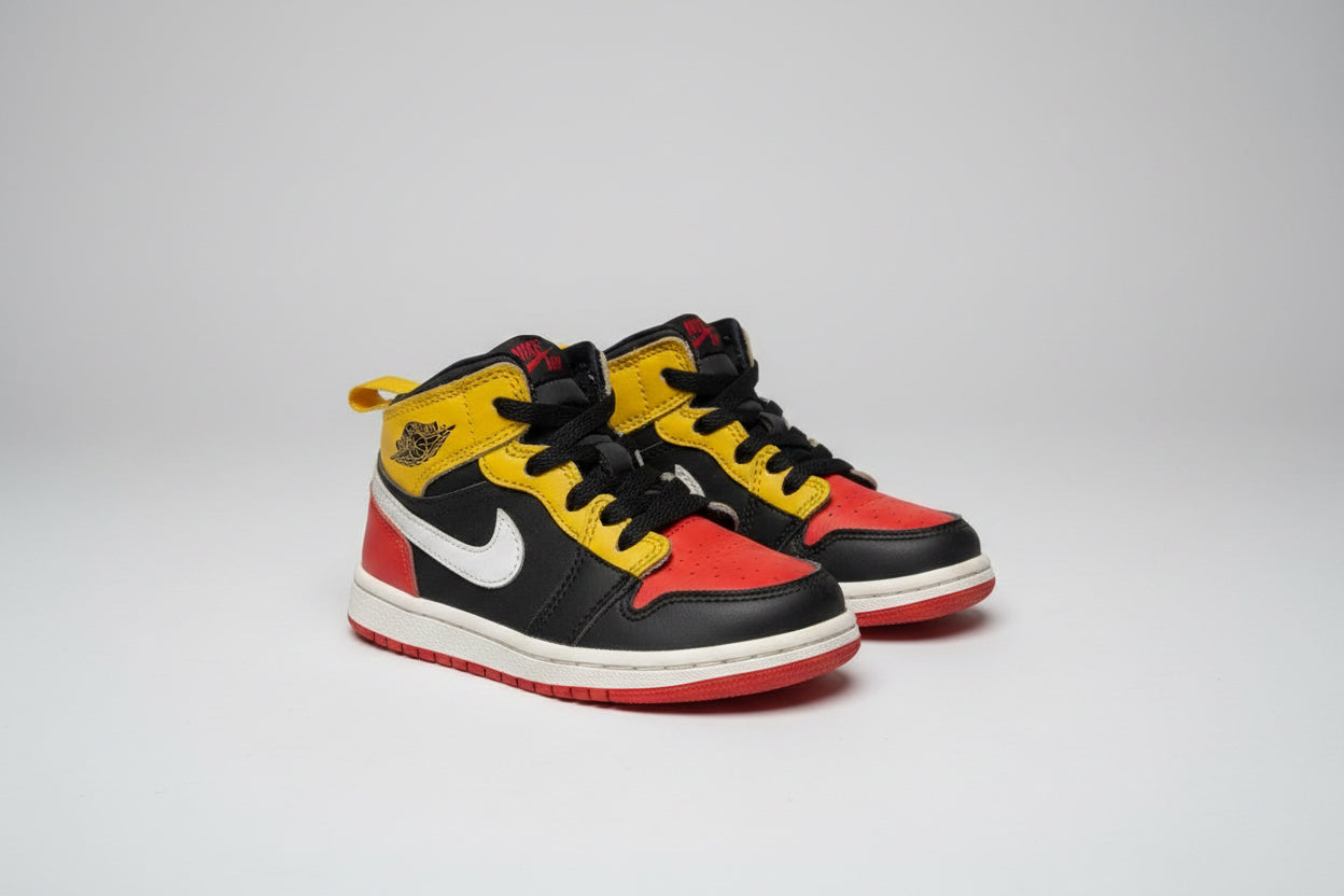 Nike Jordan Sneakers 6 Red, Black, Yellow, White